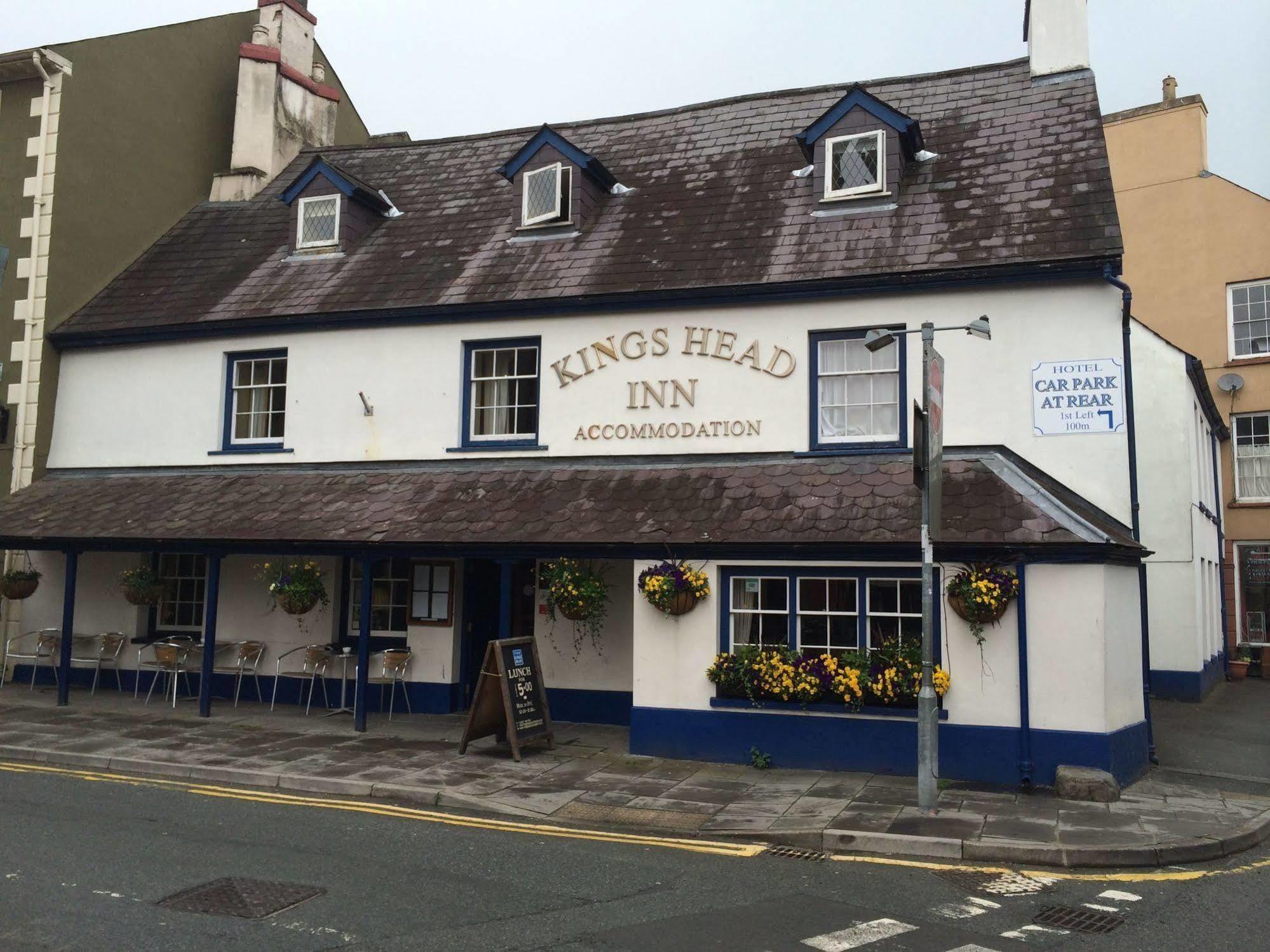 The King'S Head Hotel Llandovery Exterior photo