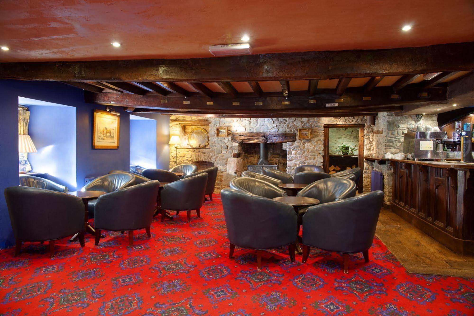 The King'S Head Hotel Llandovery Exterior photo